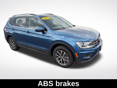 Used 2019 Volkswagen Tiguan SE AWD/4WD image 8