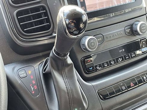 New 2026 RAM ProMaster 2500 w/ Convenience Group image 31