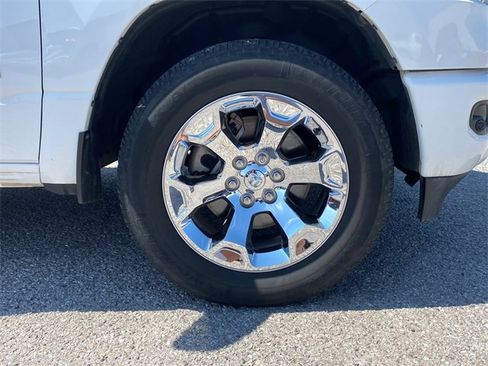 Used 2021 RAM 1500 Big Horn image 9