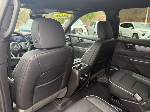 Used 2025 Buick Enclave Sport Touring w/ LPO, All-Weather Package AWD/4WD image 16