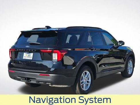 New 2026 Ford Explorer Active RWD image 21