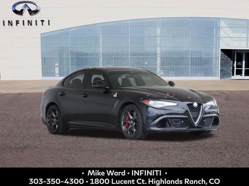 Used 2018 Alfa Romeo Giulia Quadrifoglio w/ Driver Assist Dynamic Package RWD image 8