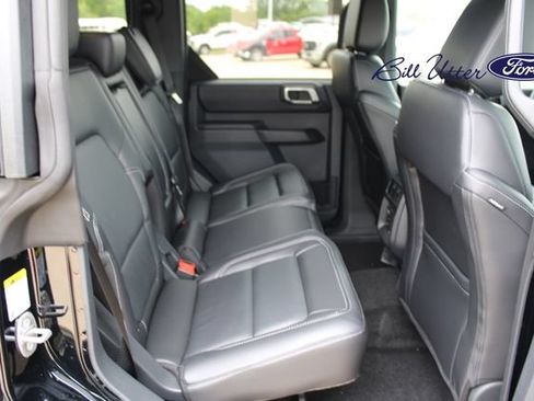 New 2026 Ford Bronco Outer Banks AWD/4WD image 8