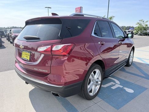 Used 2019 Chevrolet Equinox Premier AWD/4WD image 4