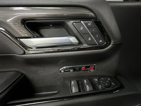 Certified 2025 GMC Sierra 1500 AT4 w/ Technology Package AWD/4WD image 23