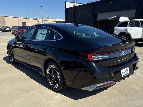 New 2026 Hyundai Sonata SEL FWD image 7