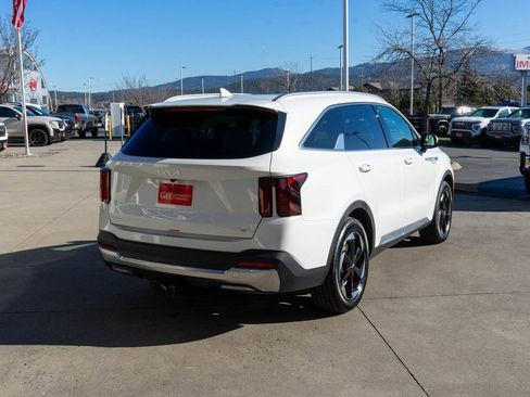 New 2026 Kia Sorento EX w/ EX Premium Package AWD/4WD image 7