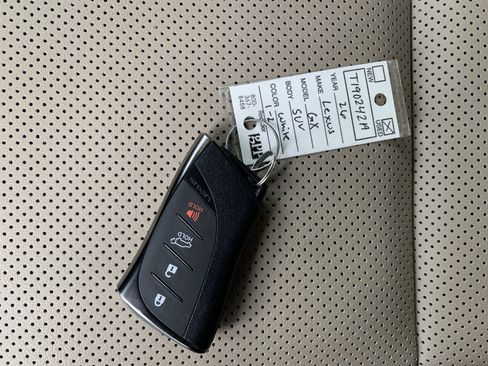 Used 2026 Lexus GX 550 AWD/4WD image 37