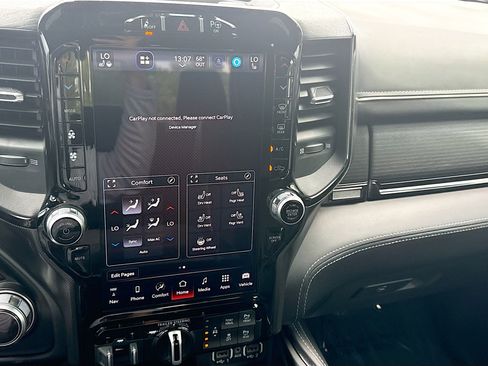 Used 2022 RAM 1500 Limited image 28