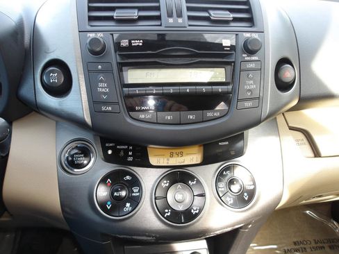 Used 2010 Toyota RAV4 Limited AWD/4WD image 21