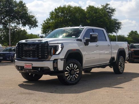 Used 2024 GMC Sierra 2500 Denali Ultimate w/ Max Trailering Package AWD/4WD image 2