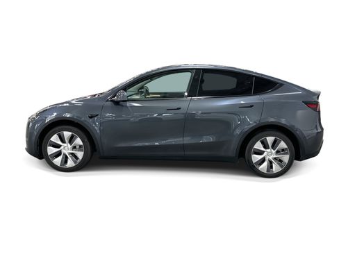 Certified 2023 Tesla Model Y Long Range AWD/4WD image 3