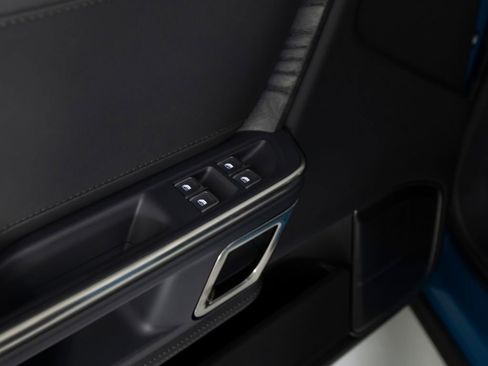 Used 2022 Rivian R1T Adventure image 12