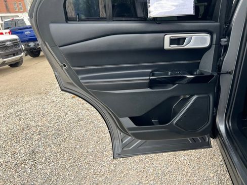 Used 2022 Ford Explorer ST w/ Equipment Group 401A image 15