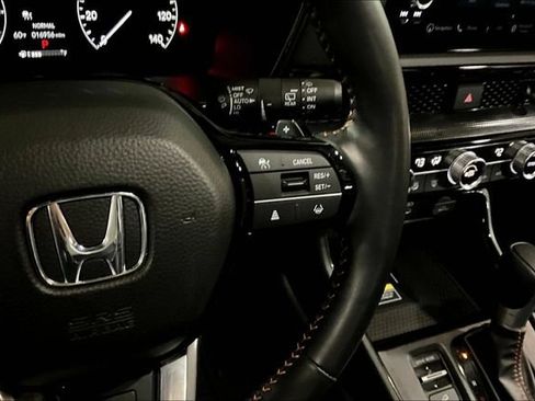 Used 2025 Honda CR-V Sport Touring image 22