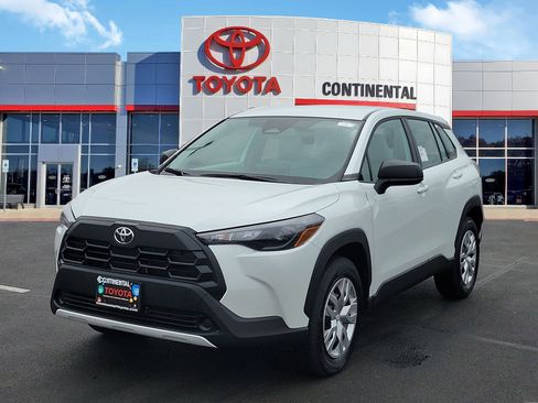 New 2026 Toyota Corolla Cross L image 3