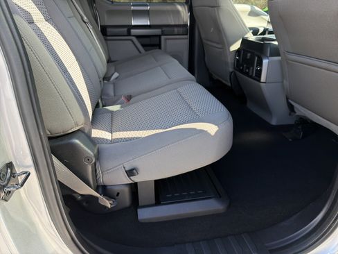 Used 2019 Ford F250 XLT w/ XLT Premium Package image 25