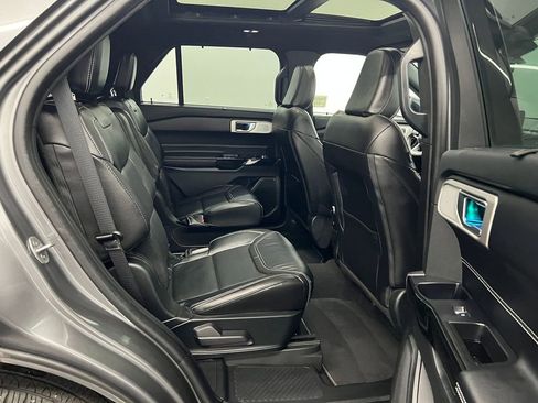 Used 2023 Ford Explorer ST w/ Equipment Group 401A image 27