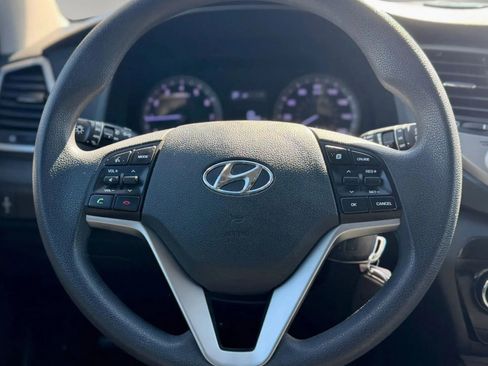 Used 2017 Hyundai Tucson SE image 16