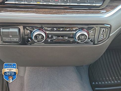 New 2026 GMC Sierra 1500 SLE AWD/4WD image 29