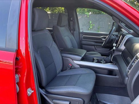 Used 2025 RAM 1500 Big Horn AWD/4WD image 7