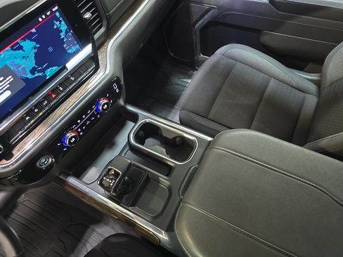 Used 2023 GMC Sierra 1500 Elevation AWD/4WD image 22