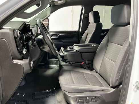 Used 2025 Chevrolet Silverado 2500 LT w/ Convenience Package image 14