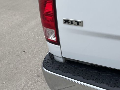 Used 2024 RAM 1500 Classic SLT image 6