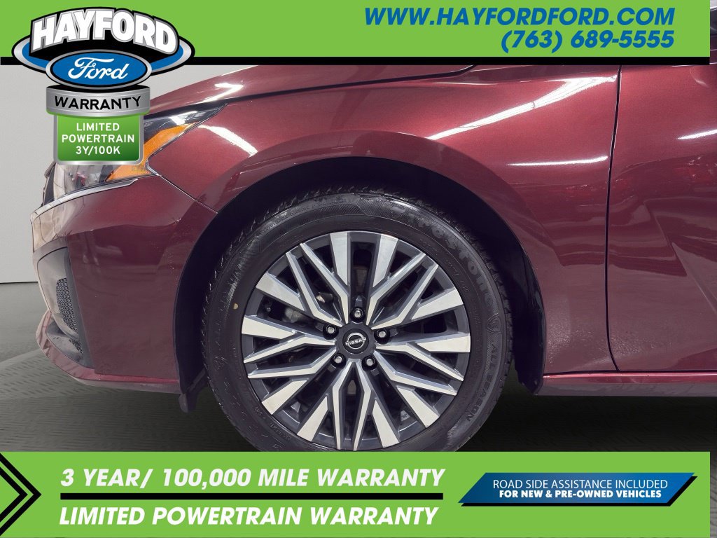 Used 2025 Nissan Altima 2.5 SV FWD image 24