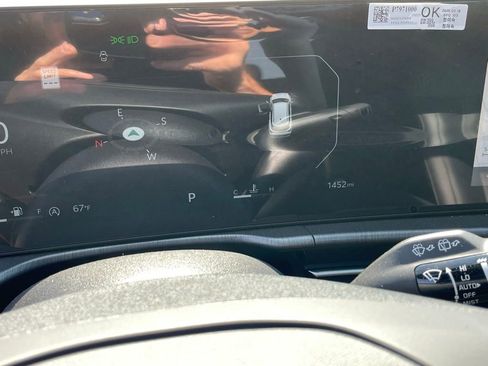 New 2026 Kia Sportage X-Line w/ X-Line Technology Package image 13