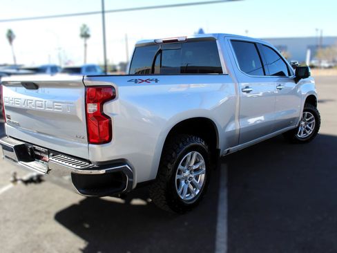 Used 2020 Chevrolet Silverado 1500 LTZ w/ LTZ Convenience Package image 2