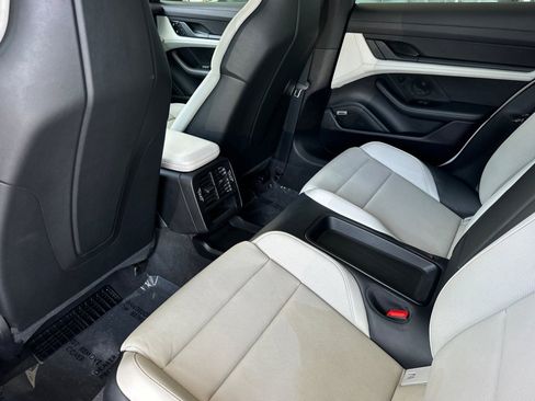 Certified 2021 Porsche Taycan 4S image 13