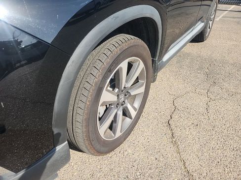 Used 2023 Honda Pilot Touring image 7