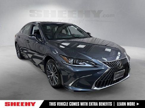 Certified 2022 Lexus ES 350 w/ Premium Package FWD image 1