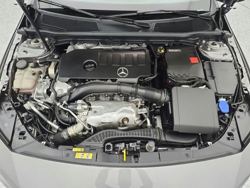Used 2023 Mercedes-Benz CLA 250 image 16