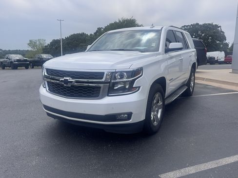 Used 2016 Chevrolet Tahoe LT AWD/4WD image 2