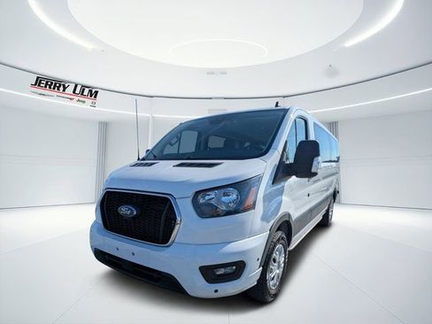 Used 2024 Ford Transit 350 XLT image 6