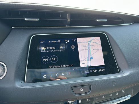 Used 2021 Cadillac XT4 Sport image 15