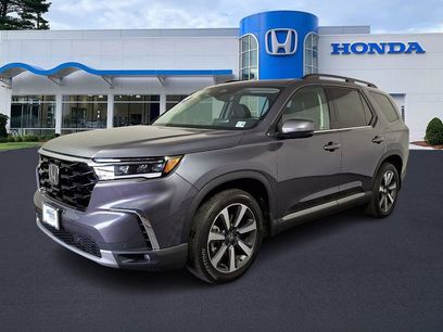 Certified 2025 Honda Pilot Touring