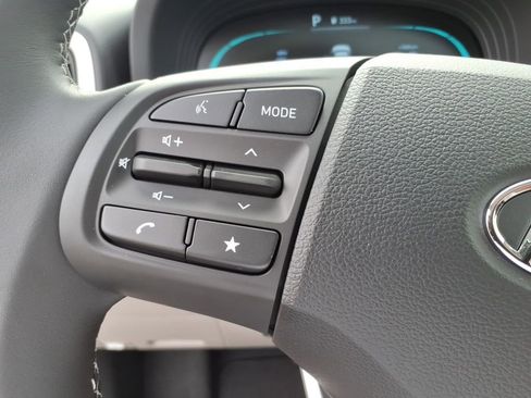 New 2026 Hyundai Venue SEL image 19