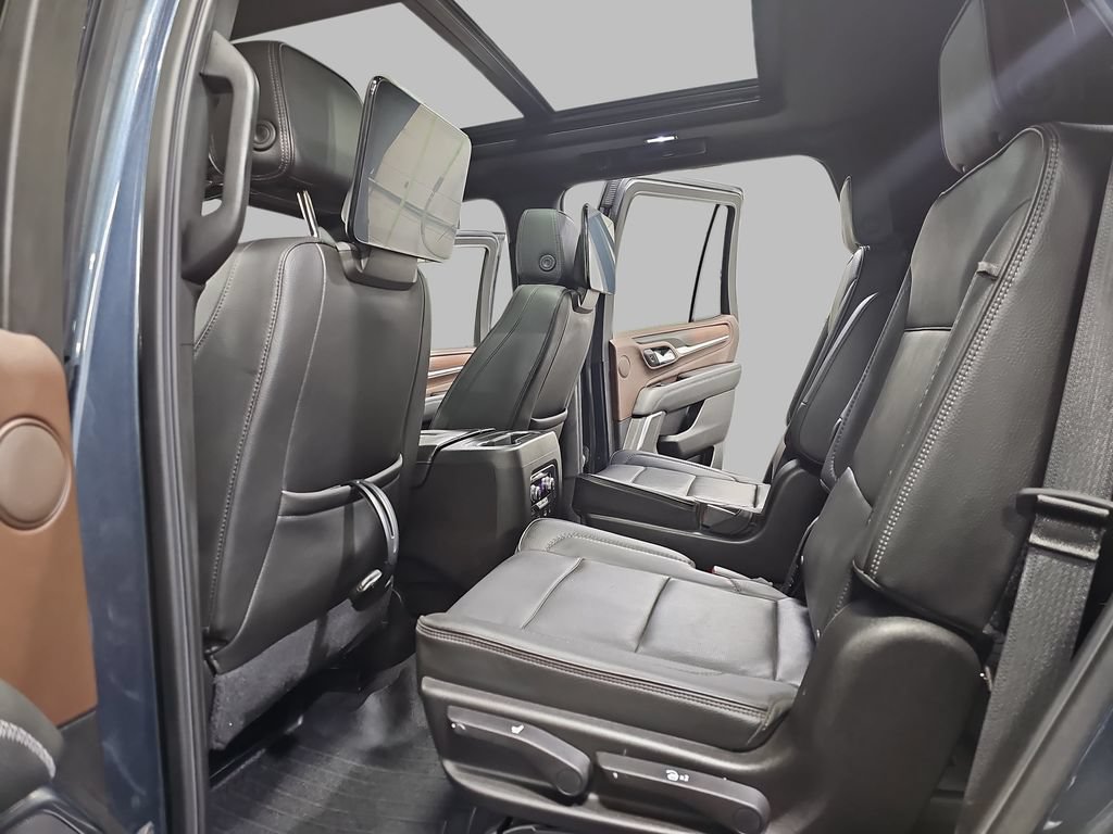 Certified 2021 GMC Yukon Denali w/ Denali Ultimate Package AWD/4WD image 21