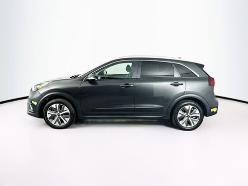 Used 2022 Kia Niro EX image 4