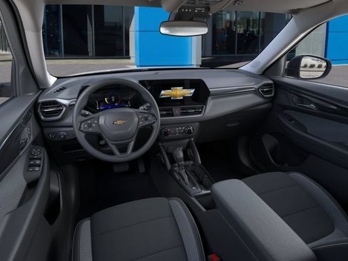 New 2026 Chevrolet TrailBlazer LS FWD image 15