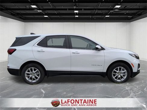 Used 2024 Chevrolet Equinox LT w/ LPO, Floor Liner Package image 9