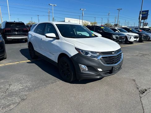 Used 2020 Chevrolet Equinox LT w/ Driver Convenience Package AWD/4WD image 1