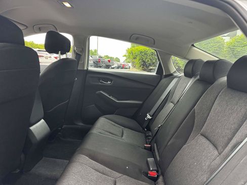 Used 2023 Honda Accord LX image 13