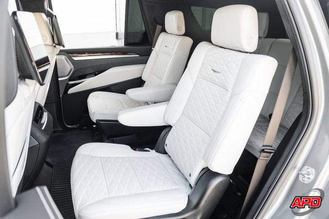 Used 2026 Cadillac Escalade Platinum Sport AWD/4WD image 82