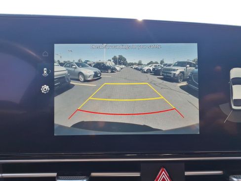 Certified 2023 Hyundai Elantra Limited FWD image 26