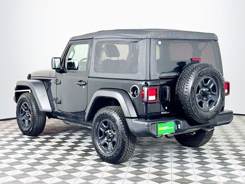 Used 2022 Jeep Wrangler Sport image 6