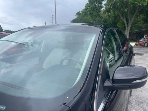 Used 2020 Ford Edge Titanium w/ Equipment Group 301A image 12